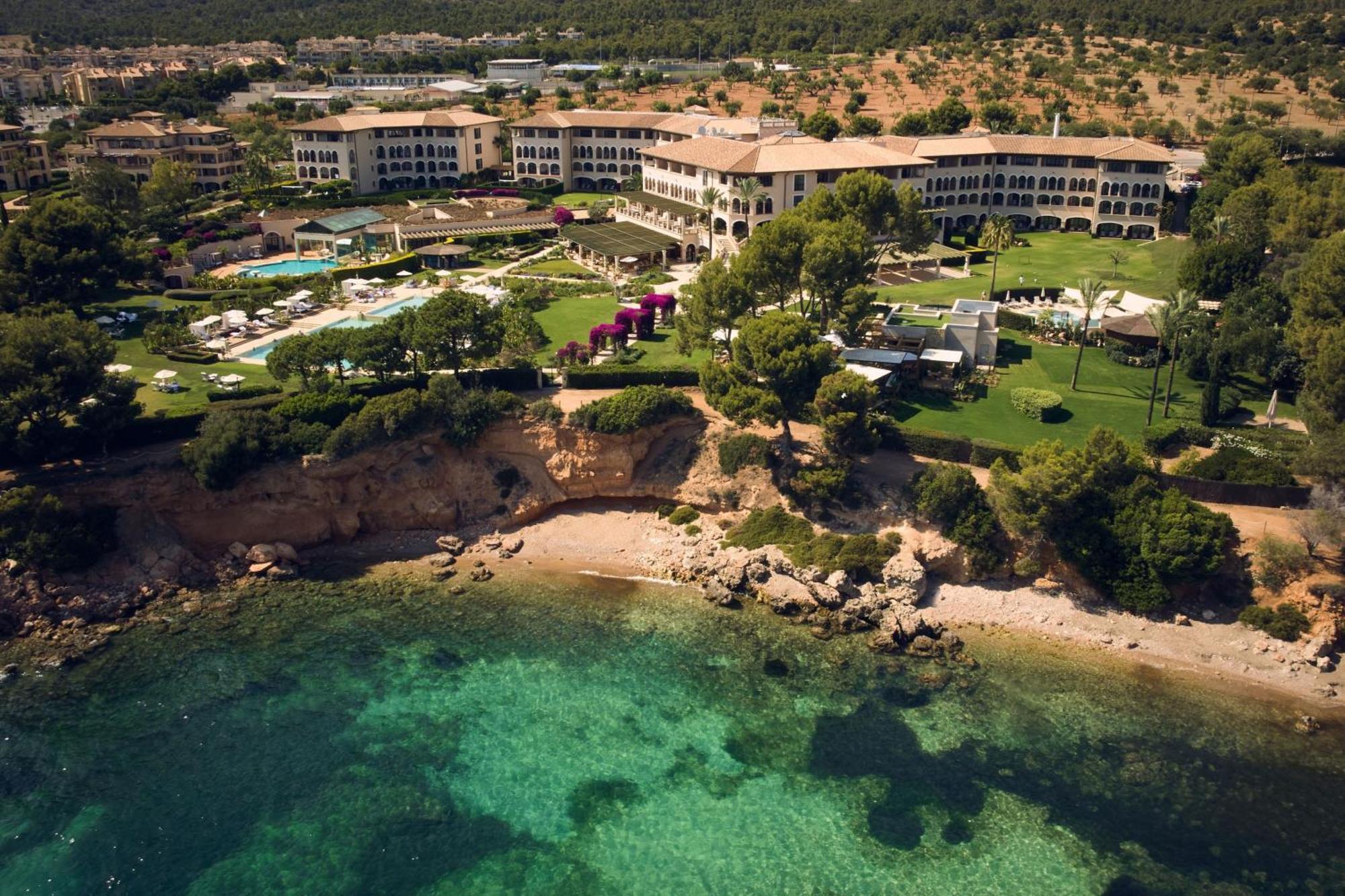 The St. Regis Mardavall Mallorca Resort Palmanova Εξωτερικό φωτογραφία