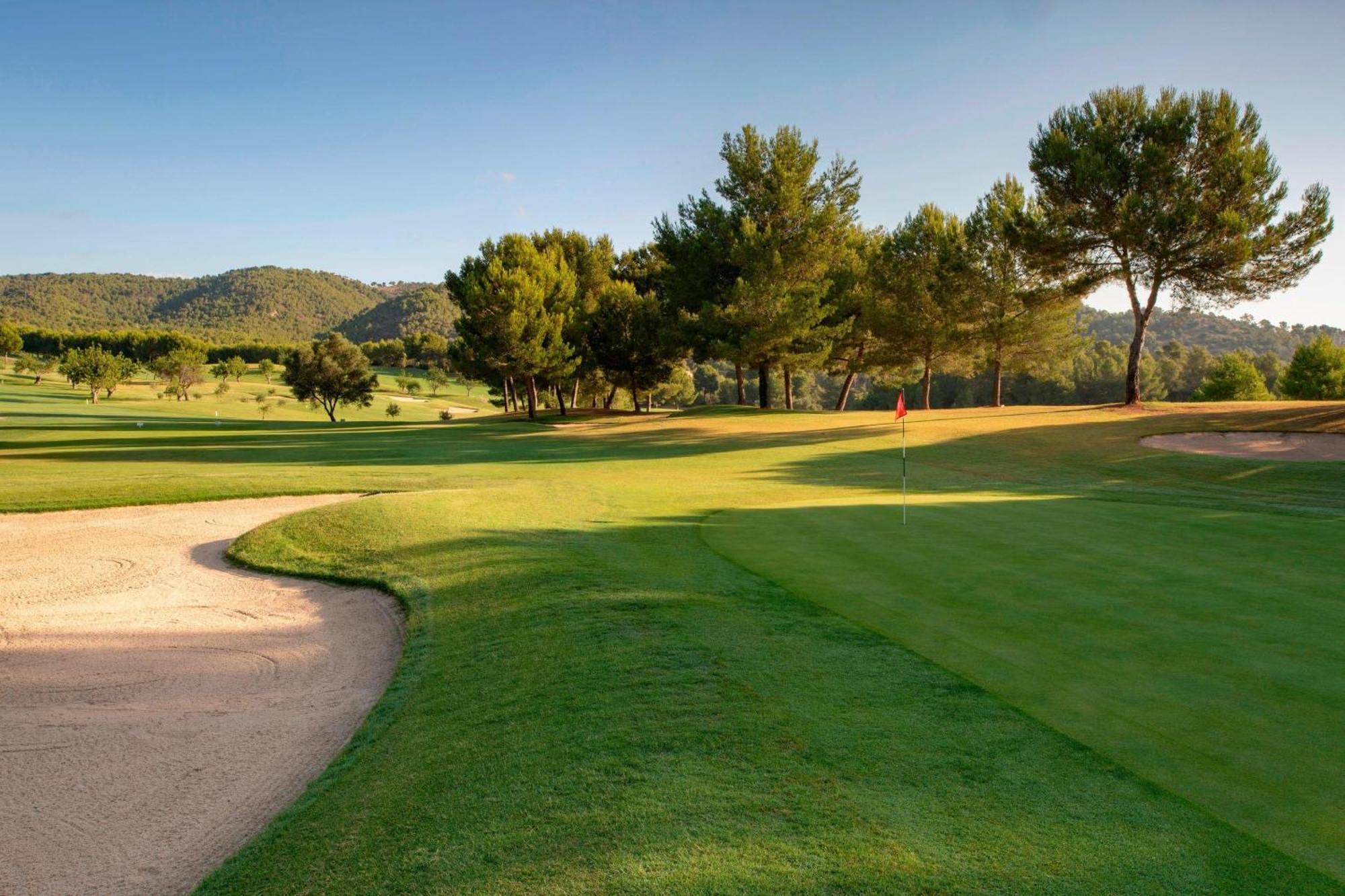 The St. Regis Mardavall Mallorca Resort Palmanova Εξωτερικό φωτογραφία